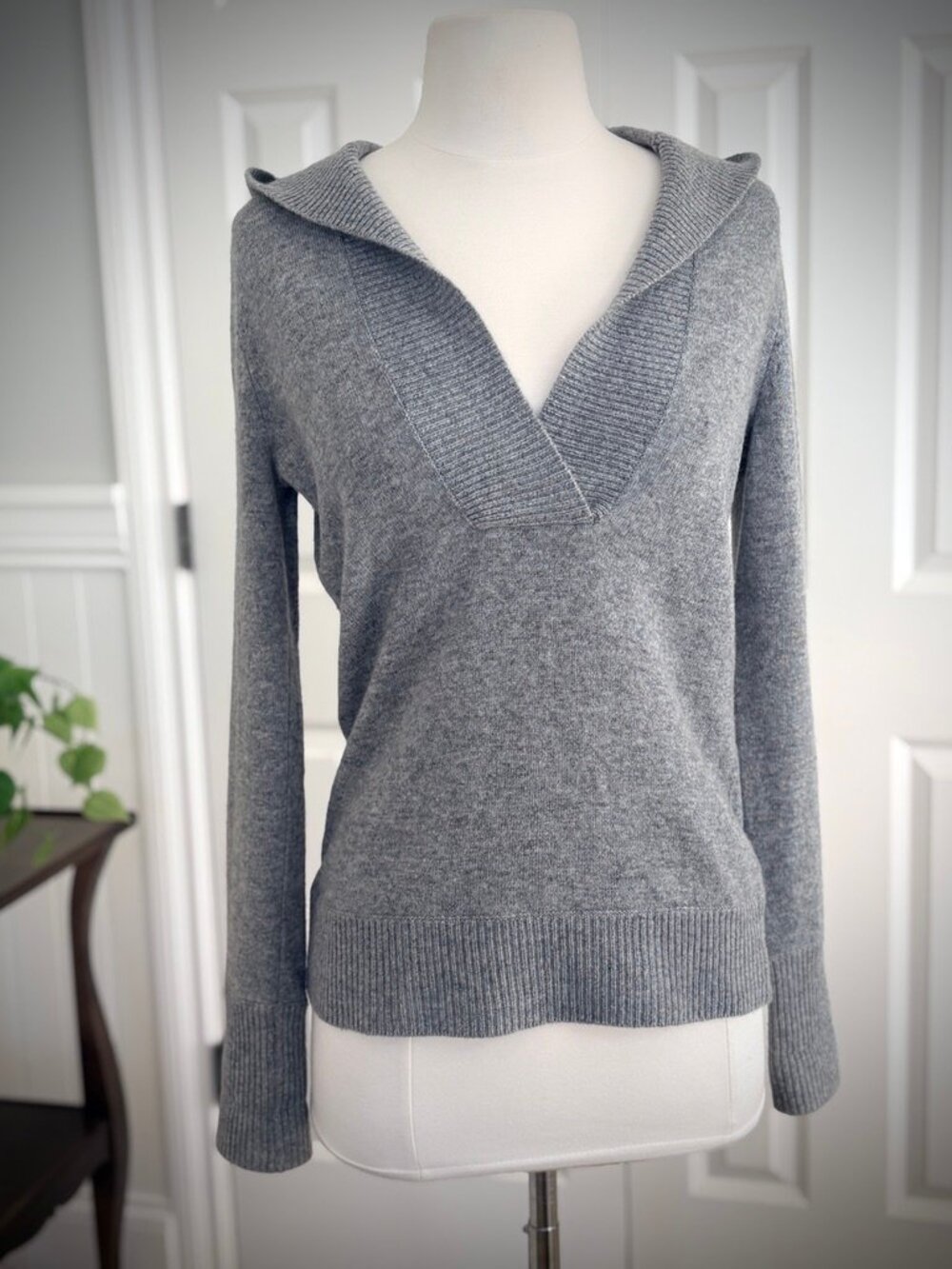 J. Crew Soft Hooded Ribbed V-Neck Pullover Cashmere Blend Sweater, Size S
